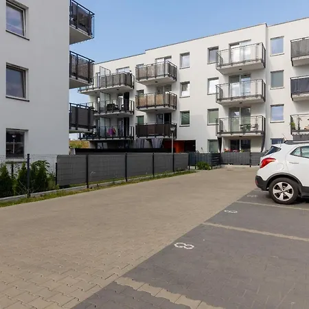 Szlachecka With Balcony & Parking By Renters Lejlighed Warszawa